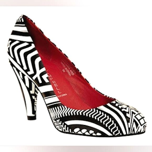 JEFFREY CAMPBELL CALIFORNIA  - Picture 1 of 9